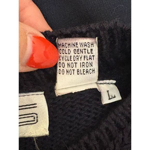 Large Vintage #90s #CHAUS Sweater #Preppy Knit Navy Crest Argyle Coat of Arms Em - Picture 9 of 11